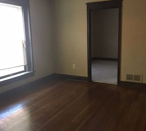 4th image of 2543 Cherry St APT 5