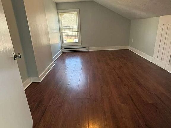 2nd image of 63 Pearl St Suite 5