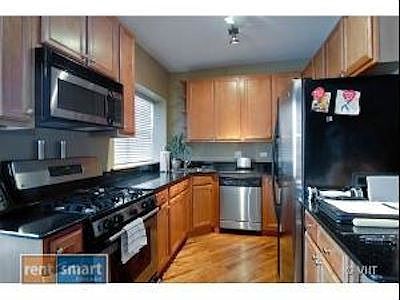 4th image of 3223 N California Ave APT 3
