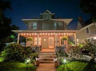 437 Pleasant St SE APT 1, Grand Rapids, MI 49503