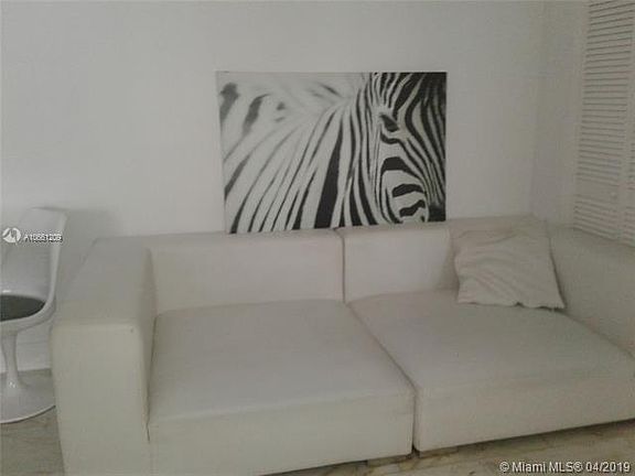 5th image of 1526 Pennsylvania Ave APT 208