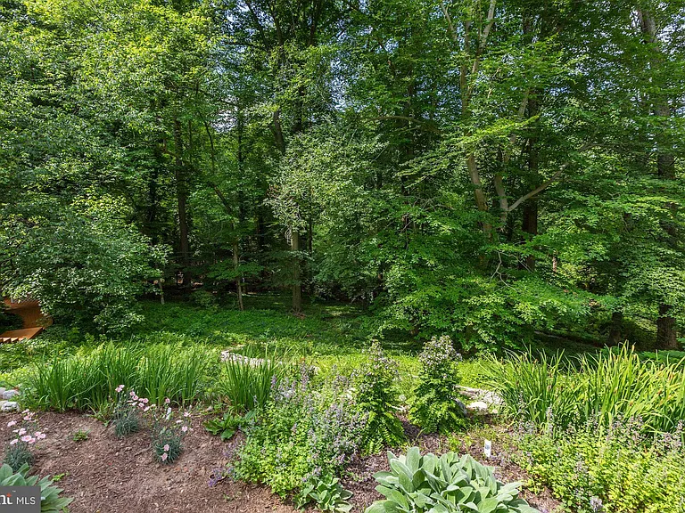 5204 Westwood Dr — Photo 44