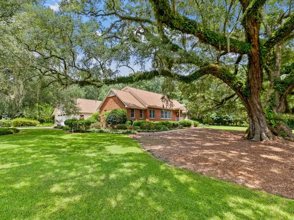 6992 Alhambra Dr, Tallahassee, FL 32317