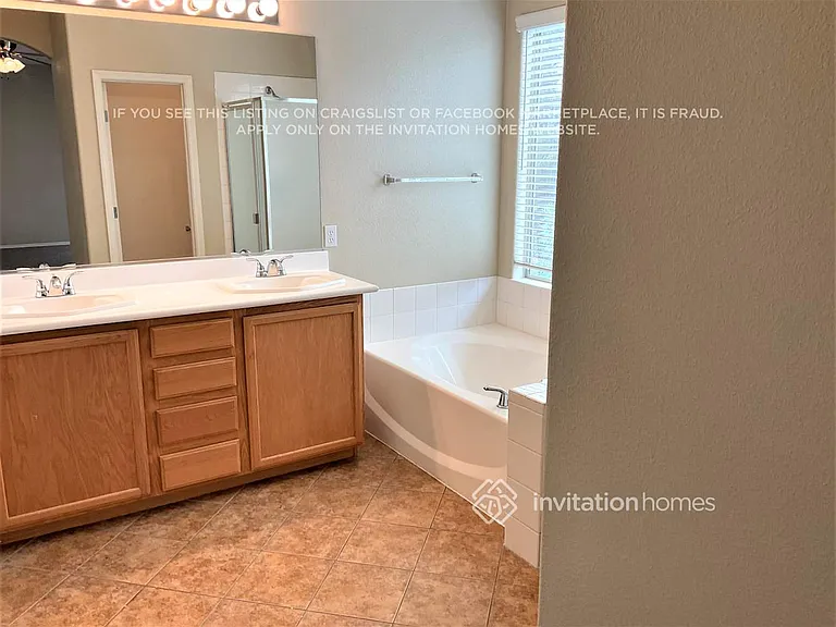 5308 Rizari Ct — Photo 10