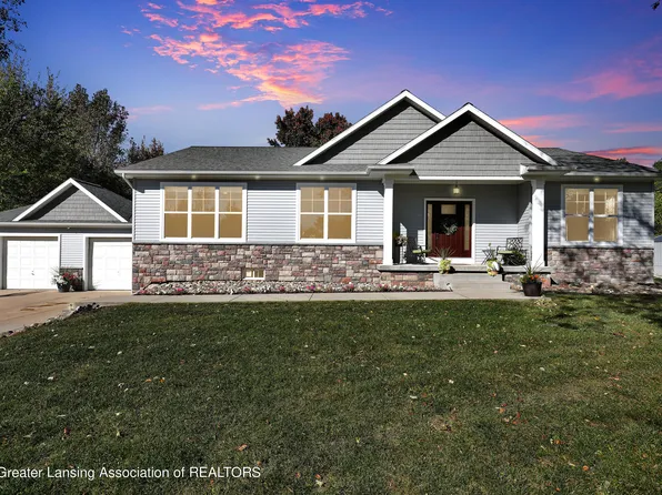 1895 E Webb Rd, Dewitt, MI 48820