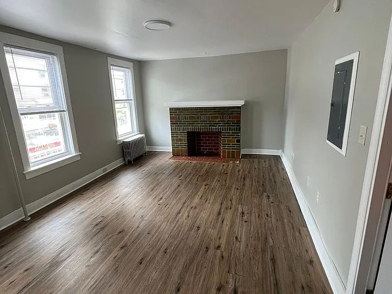 522 N 10th St — Photo 20