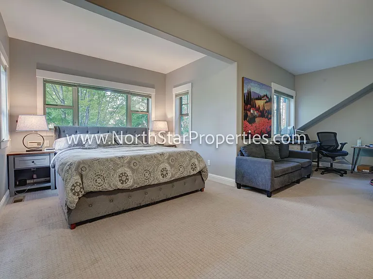 1630 NW Albany Ave — Photo 12