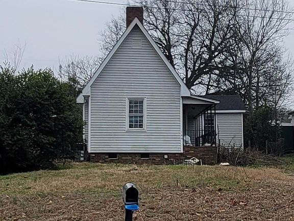 2nd image of 144 Pelzer St
