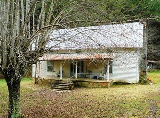 427 Hardscrabble Rd, Burnsville, NC 28714