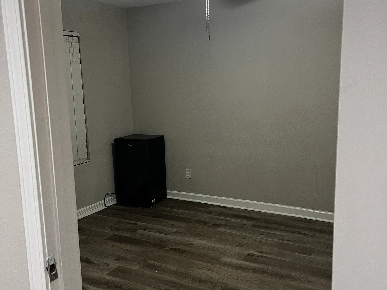 5 bed, 1750 sqft, $700 — Photo 4