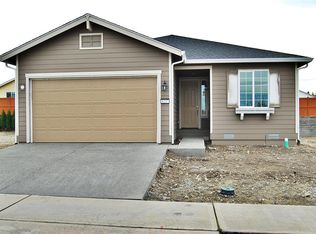 8237 Mossy Rock Ave NE, Lacey, WA 98516