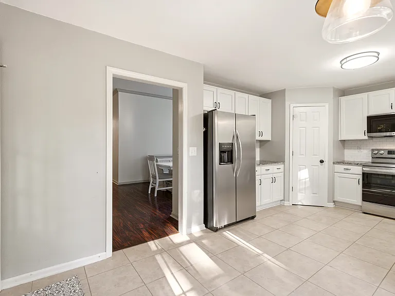 9 Whitewater Ct — Photo 17