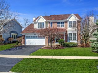 18324 W Meander Dr, Grayslake, IL 60030