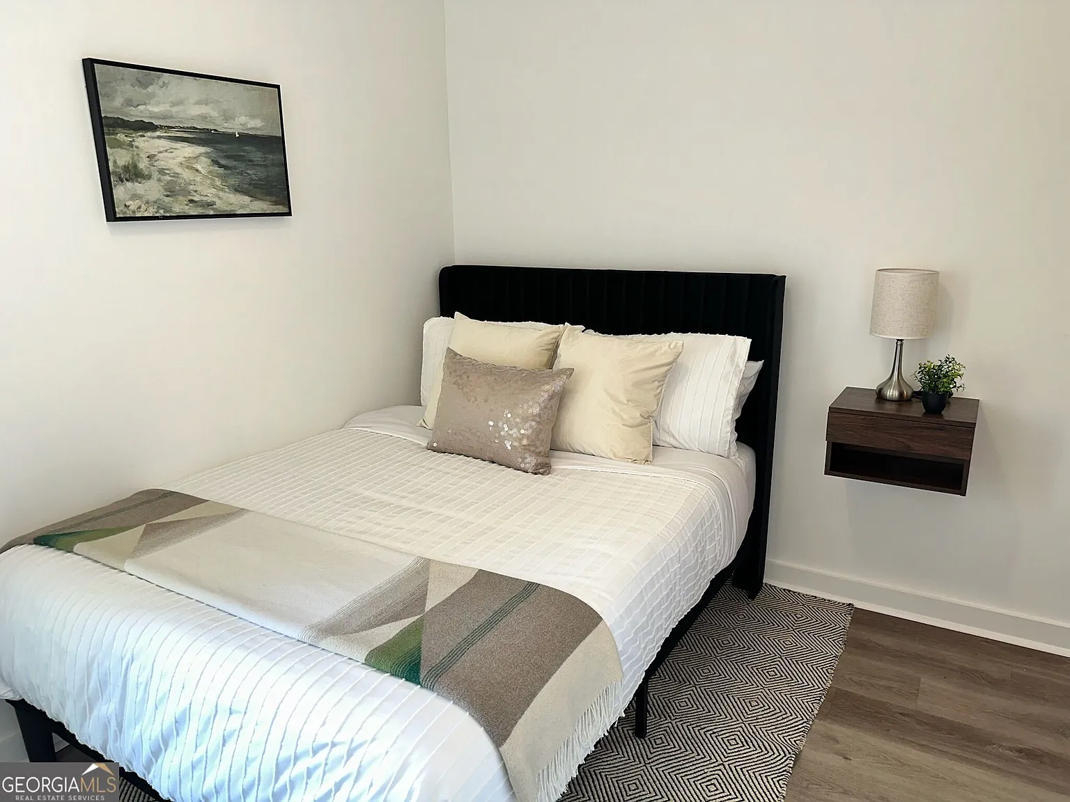 3 bed, 3.5 bath, 1260 sqft, $2,950 — Photo 4
