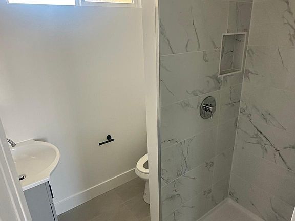 5th image of 3845 W 226th St #76