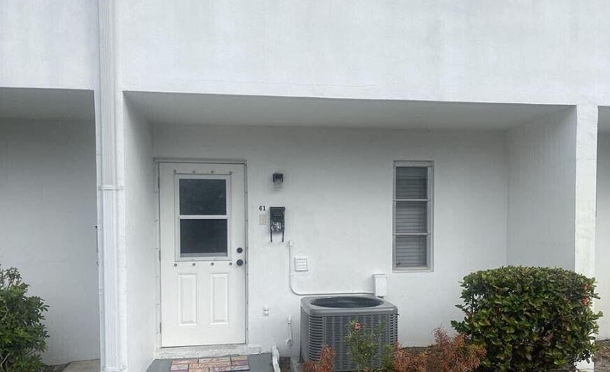 1st image of 61 East Court