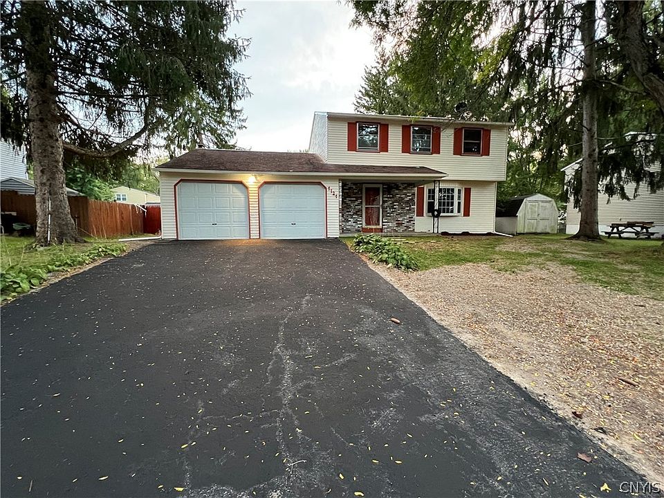 1st image of 4124 Mesa Ln