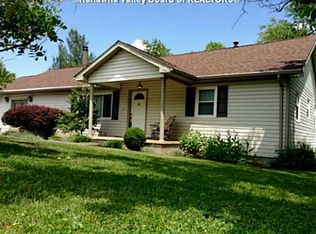107 Hillcrest Ter, Danville, WV 25053