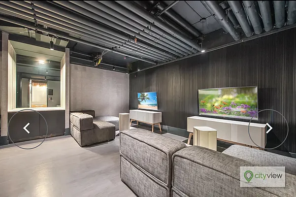 Rented by The KCI Group | media 28