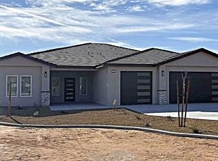 20401 Tonawanda Rd, Apple Valley, CA 92307