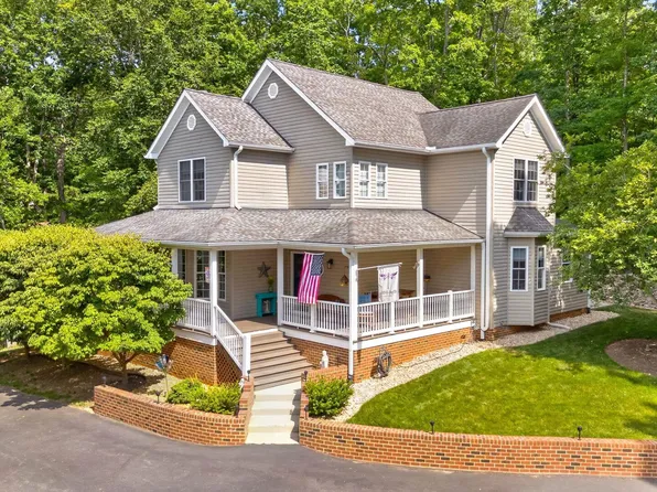 281 Jefferson Dr, Palmyra, VA 22963