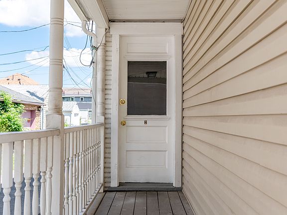 2nd image of 115-117 E Foraker Ave #115-2