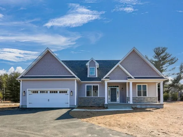 13 Sawgrass Ln, Southwick, MA 01077
