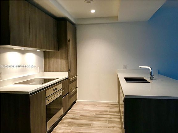 4th image of 801 S Miami Ave Unit 4107
