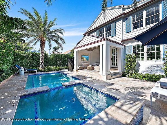 2nd image of 360 Seaspray Ave