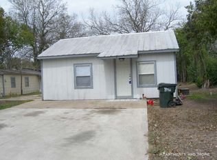 2113 River Rd #C, San Marcos, TX 78666