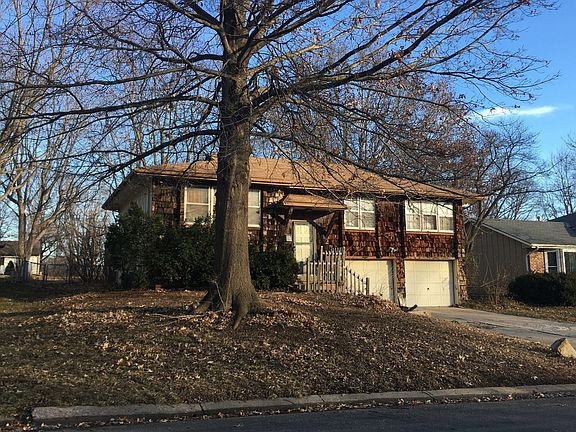 3rd image of 13125 Lowell Ave