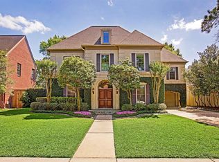 4045 Overbrook Ln, Houston, TX 77027