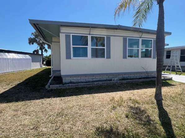 13225 101st St Lot 463, Largo, FL 33773