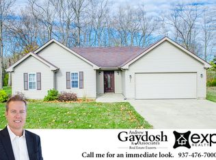 557 E Lakengren Dr, Eaton, OH 45320