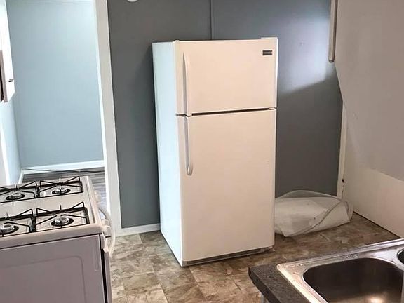 5th image of 3112B 4th Ave