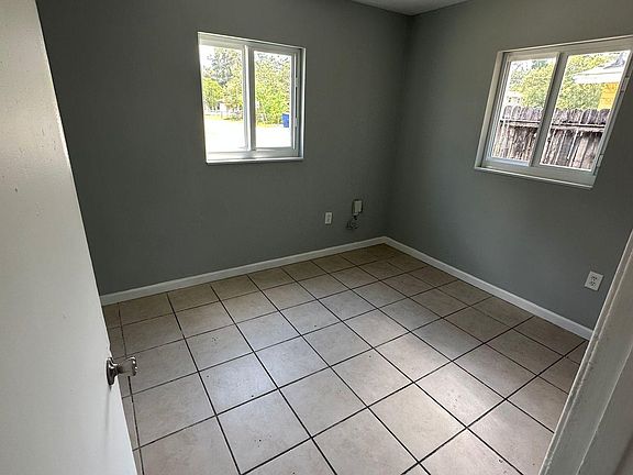 3rd image of 1716 E Waters Ave #B