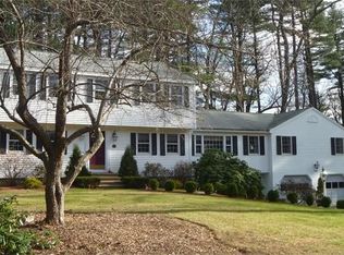 9-7 Star Ln, Stow, MA 01775