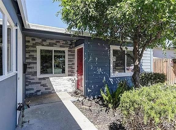 2nd image of 3115 Franela Dr