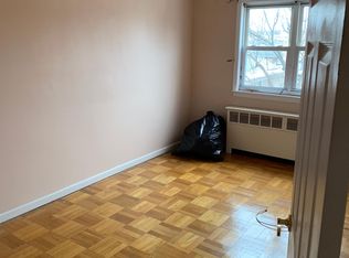 1514 Library Ave #2C, Bronx, NY 10465