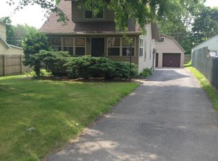 605 13th Pl, Kenosha, WI 53140