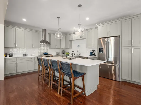7 Bailey Pond Ln #7, Amesbury, MA 01913