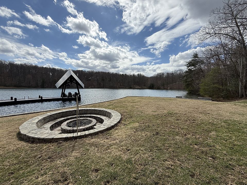 43rd image of this home