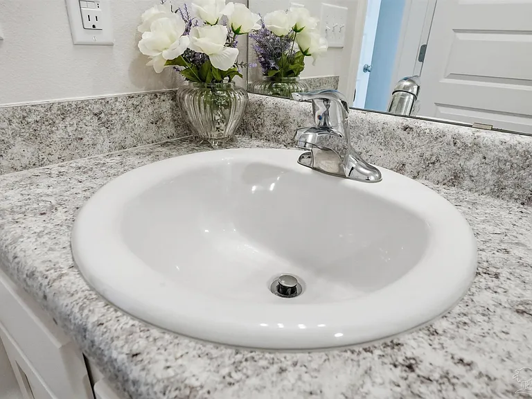 5367 Peach Dr — Photo 12