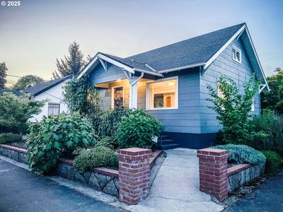 1035 NE Killingsworth St, Portland, OR, 97211