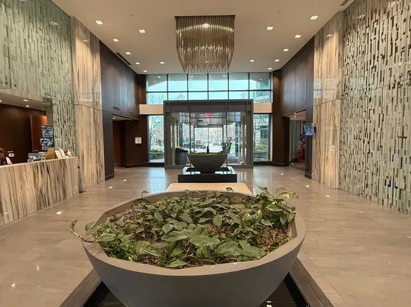 205 Sherway Gardens Rd #204, Toronto, ON M9C 0A5