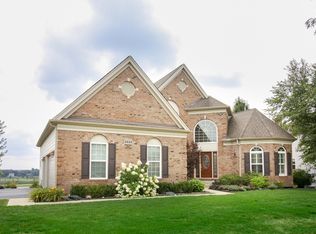 3533 Tournament Dr, Elgin, IL 60124