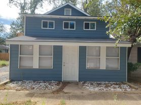 1308 32nd St