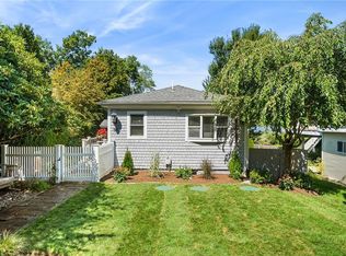 85 Mohawk St, Coventry, RI 02816
