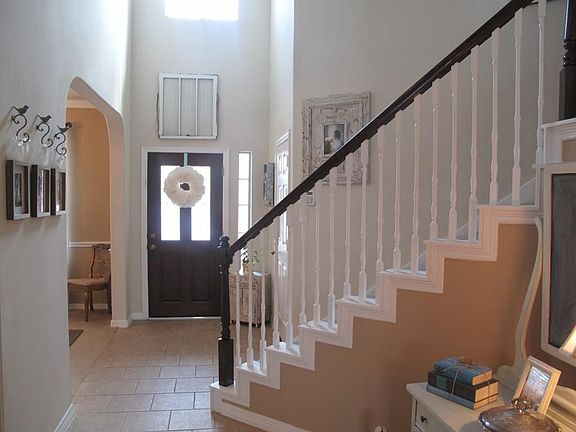 2nd image of 6184 Newcastle Ln