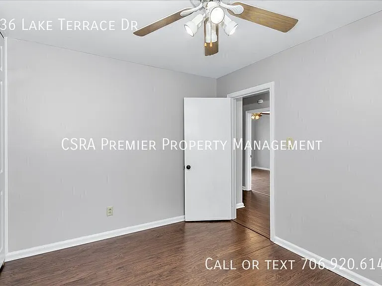 836 Lake Terrace Dr — Photo 18